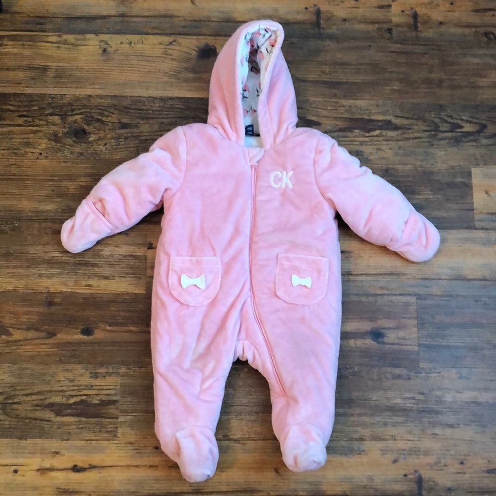 Calvin Klein l Light Pink Zip Bunting Bows Winter